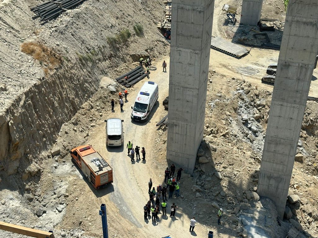 Otoyolu'nda iş kazası